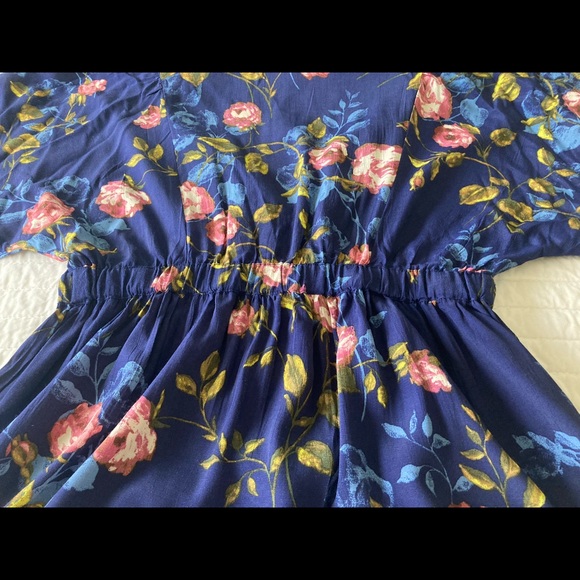 Motherhood Maternity Navy Floral Tie Front Top - Picture 6 of 8